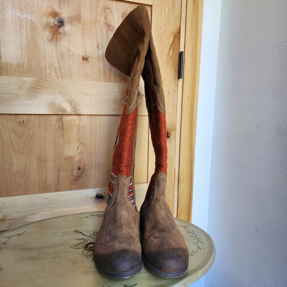 Born Sz 11 Brown Leather Lucero Over the Knee Blanket Boots Western Tribal Boho